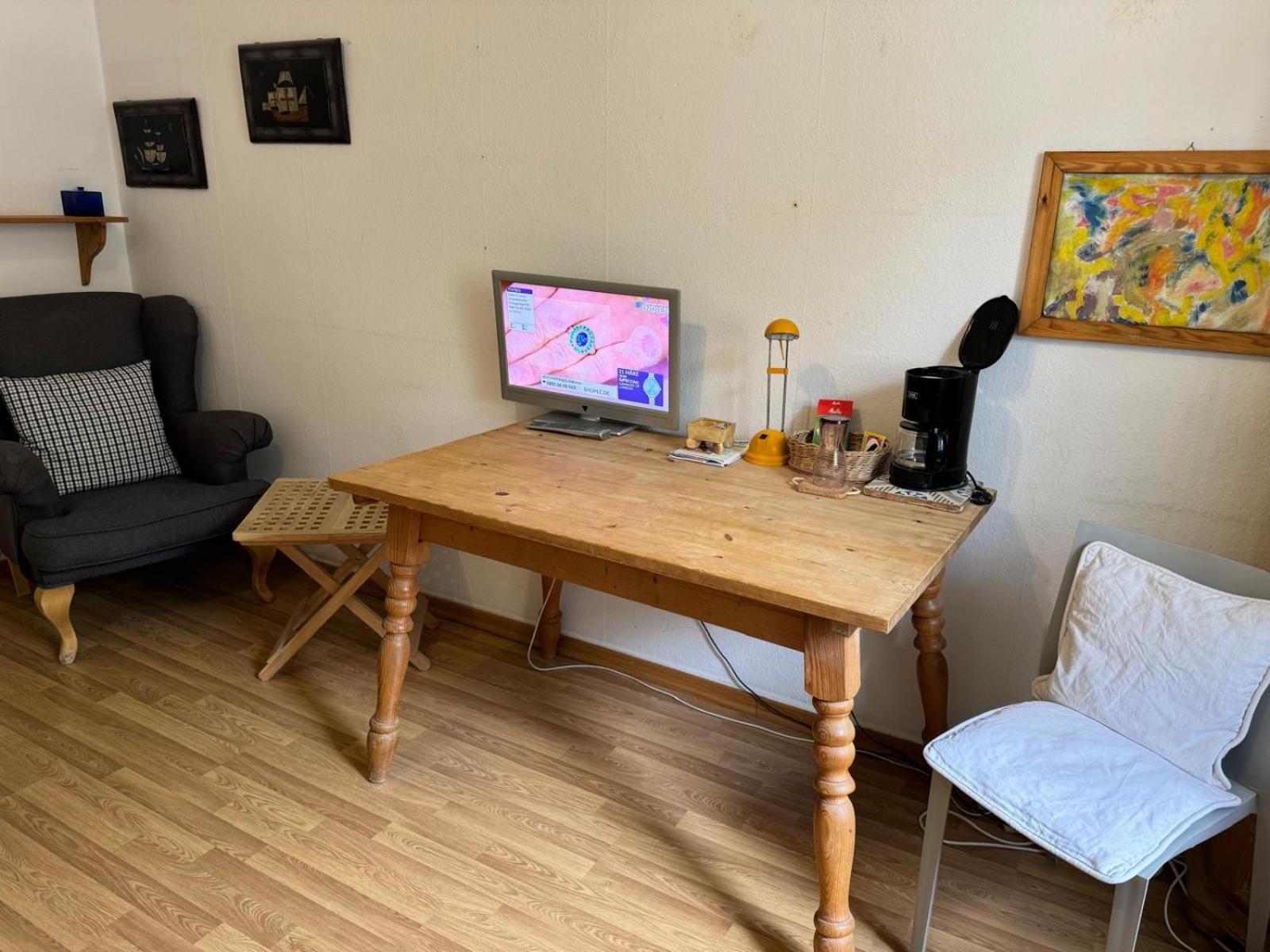 Gemuetliches Komfortables Zimmer Fuer 1 Person Im Zentrum Мюнхен Екстер'єр фото